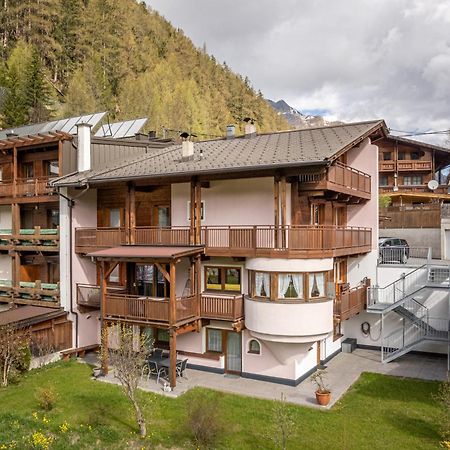 Gaestehaus Raphaela Sölden Extérieur photo